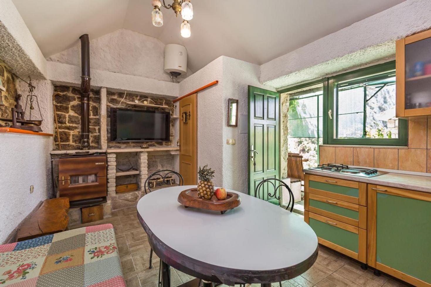 Mini Stone House Villa Omis Exterior photo